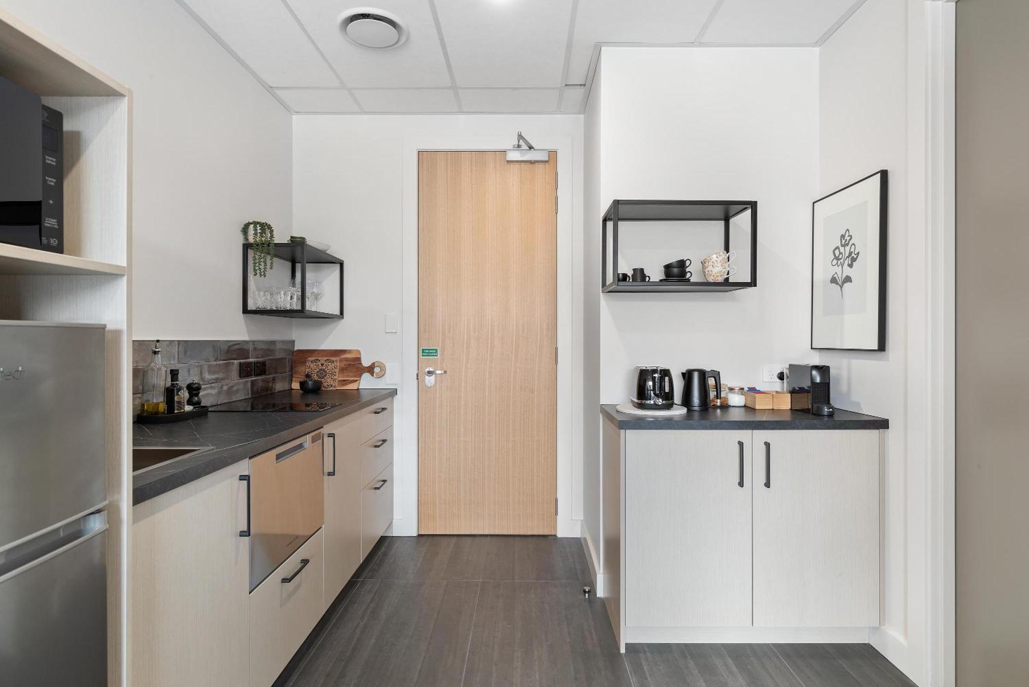 12Th Avenue Suites Квінстаун Екстер'єр фото